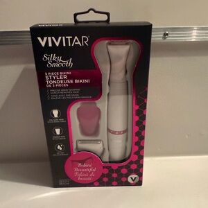 New Vivitar Silky Smooth Bikini Styler - Pink and White